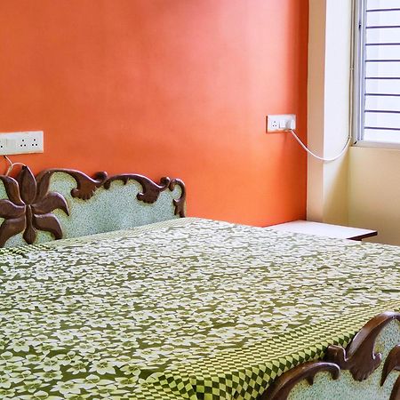 Anand Yatri Grah - Home Stay, Ujjain Zewnętrze zdjęcie