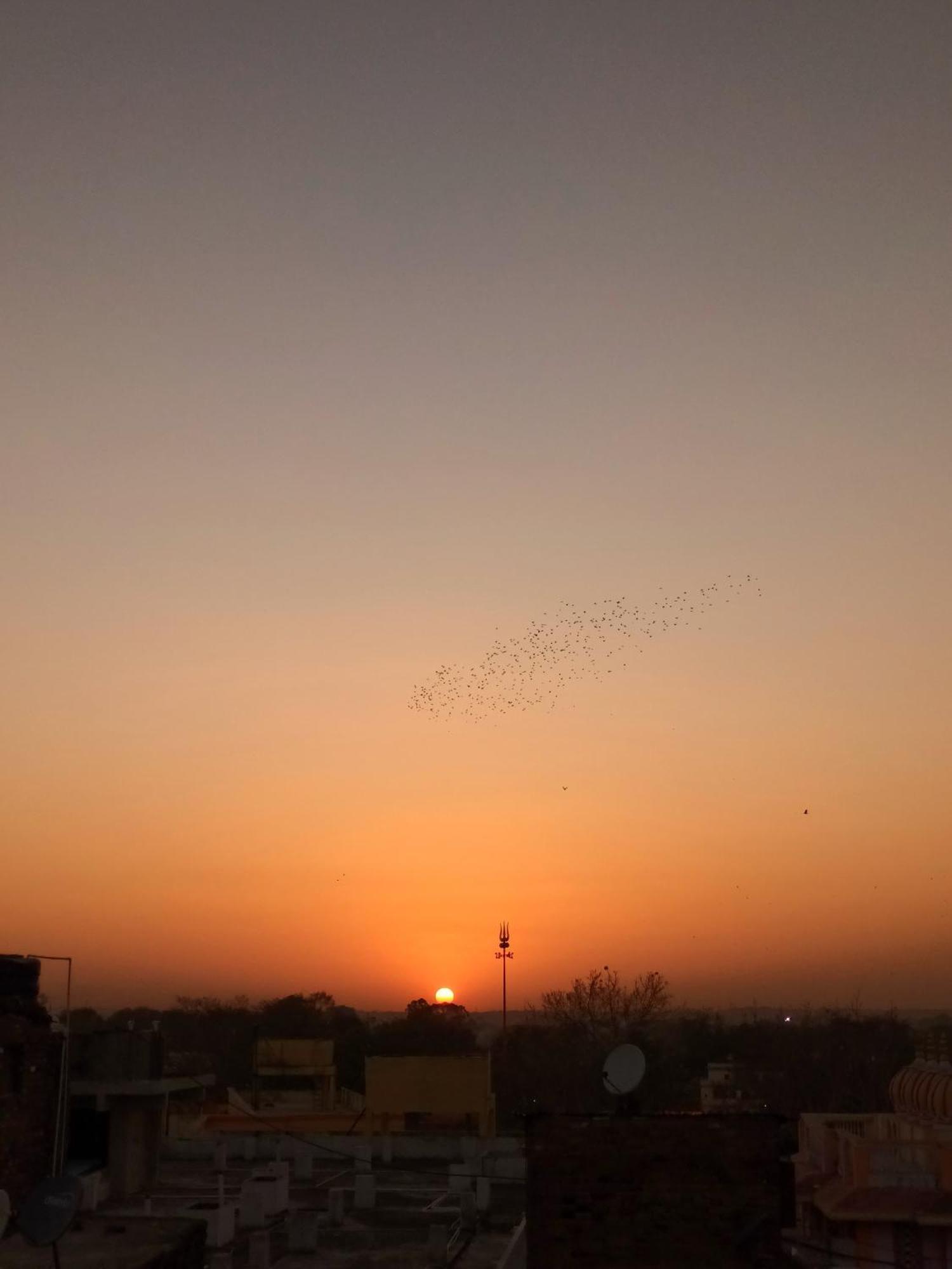 Anand Yatri Grah - Home Stay, Ujjain Zewnętrze zdjęcie