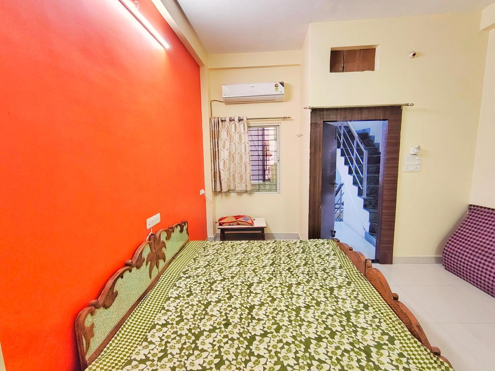 Anand Yatri Grah - Home Stay, Ujjain Zewnętrze zdjęcie